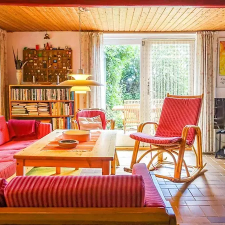 Сasa de vacaciones 3 Bedroom Pet Friendly In *