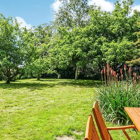 3 Bedroom Pet Friendly In Сasa de vacaciones Neksø